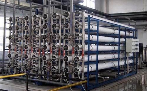 反滲透設備主要是有什么構成的 反滲透設備主要是有什么構成的